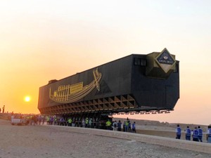 クフ王の「太陽の船」よみがえらせる吉村作治さん　復元支える日本の技術