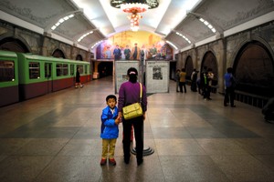 北朝鮮のシングルマザー　夢は「飛行機に乗って外国に」