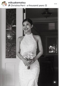 （堂安律の妻、Miku Akematsu公式インスタグラムより）