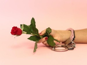 沈みきった精神状態の私と繋がったのは、荒みきった彼だった