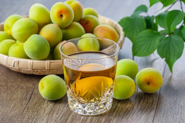 「梅仕事」の季節到来！※画像はイメージです（Chiristsumo/stock.adobe.com）