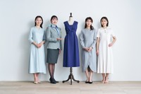 日テレとANAがコラボしたワンピース「ANA meets Audire 7days wrap dress」（提供）