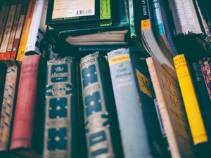 小学生で書き上げた「超大作」。言葉で世界を作れると知った私の感動