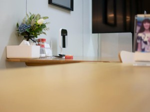 母の大切な化粧台を壊した私。母の耳元でささやいた「ごめんなさい」