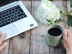 仕事の合間に書き溜め、アラサーの思いを綴る。私の「お気持ち表明」