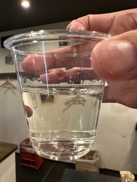 日本酒は１杯60ccで提供