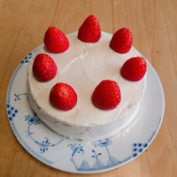 2019年の手作りケーキ＝「杏仁豆風」さんのX（@sweet_s_teews）より