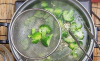 茹でる際、塩の量は用途によって変えよう！　※画像はイメージです（kungverylucky/stock.adobe.com）