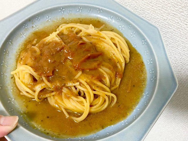 ゼンブヌードルを調理。ソースもZENBのミニトマトのアーリオ・オーリオ。