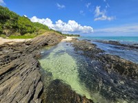 投稿主さんが撮影した沖縄のビーチ／okinawanlifeさん（@akemi74rocks）提供