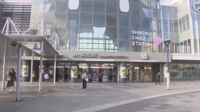 高松駅　23日午前8時ごろ