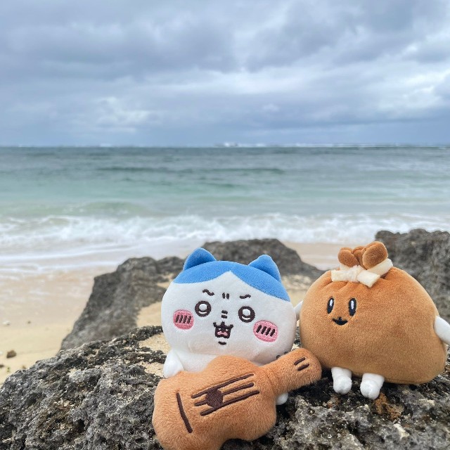 沖縄の海／hitomiさん（@hachaaaaaare）提供