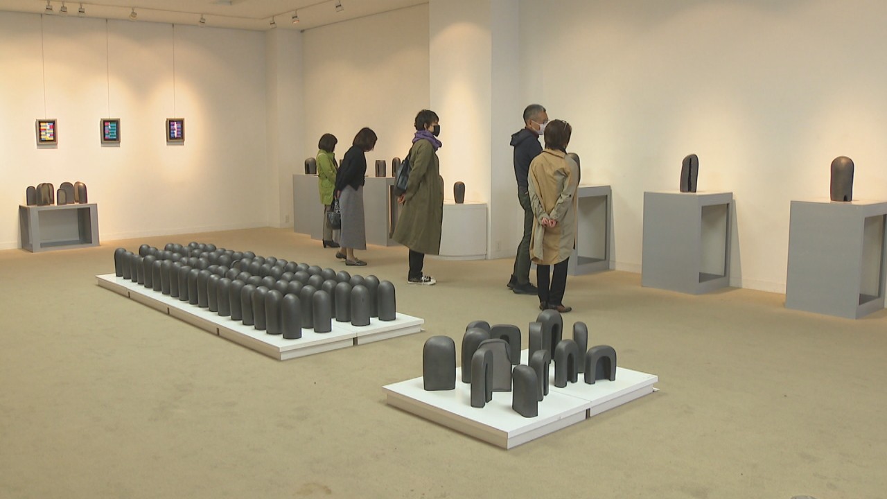 95歳の世界的彫刻家・速水史朗さんが坂出市で新作個展「粘土と格闘し