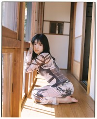 頓知気さきなフォトスタイルブック『また明日！』（C）光文社　撮影・松岡一哲