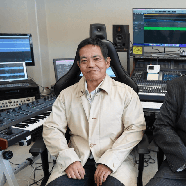 左：渋谷晋亮さん　右：村岡睦稔さん　画像提供：千葉音声研究所