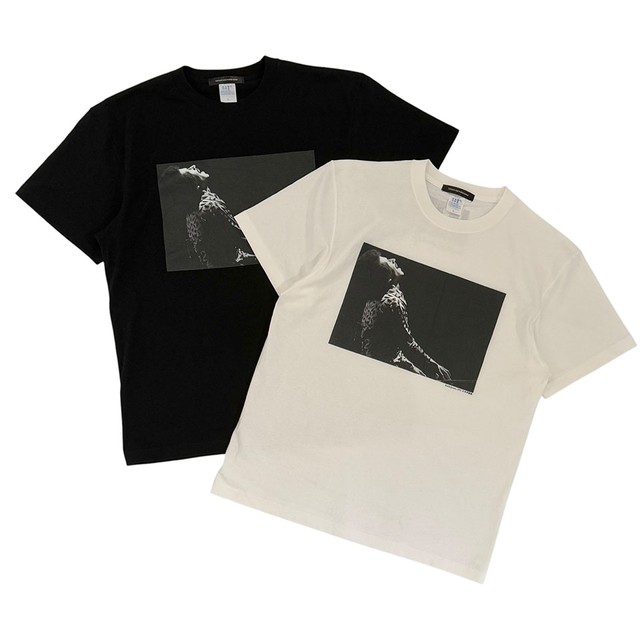 往年のジャズマンの勇姿が蘇る、<br>ザ ビーチ ギャラリーのTシャツ。