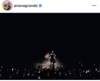 アリアナ・グランデのインスタグラム＠arianagrandeより