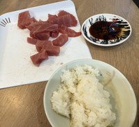 小学生の次男が1000円の予算で選んだ昼食＝「いぶおや」さんのX（@IbusukiOyako）より