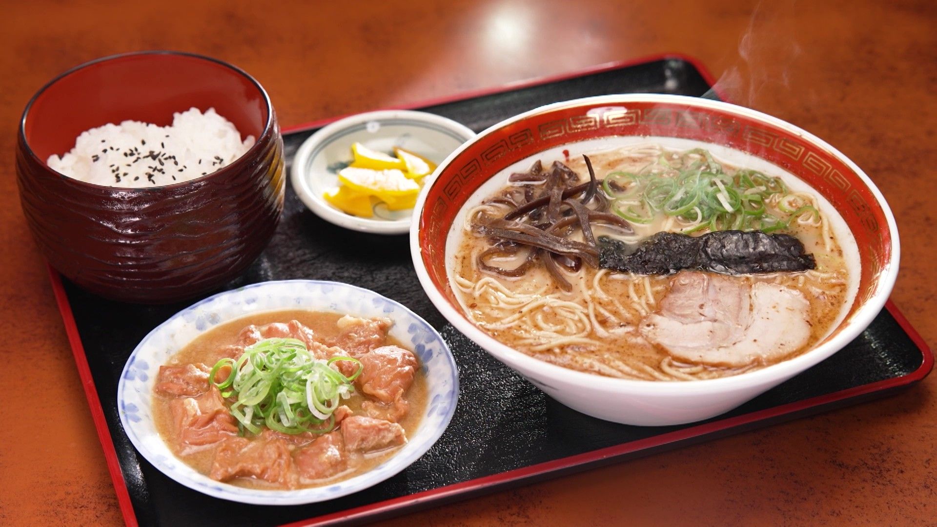 大黒ラーメン「ラーメンセット」