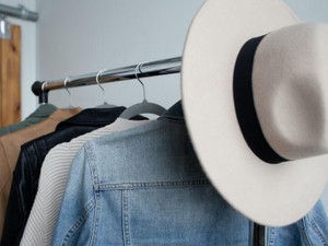 おしゃれがわからず上京し、大学で浮かないよう選んだ「初めて」の服