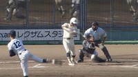 勝ち越し打を放った英明／太田選手