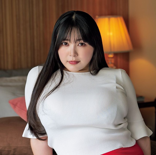 能美真奈「週刊SPA!」（扶桑社）2026年1月27日号より＝撮影／門島淳矢 ヘアメイク／黒田優 スタイリング／毛塚由恵