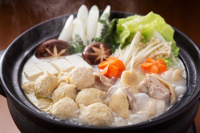 鍋料理※画像はイメージです（ISHI/stock.adobe.com）