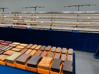 2月にギフショナリー・デルタ主催で開催されたイベントスペースの様子。約2000本を準備。ペンケースや芯ケースなどの小物も（筆者撮影）