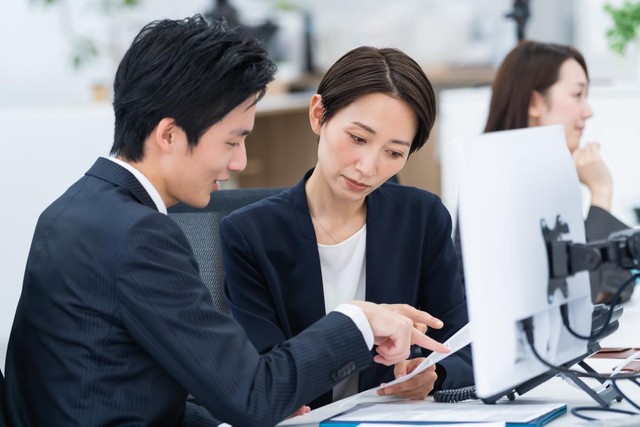 企業の人材不足が有給休暇の承認に影響していることがうかがえました　※画像はイメージです（umaruchan4678/stock.adobe.com）