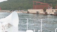 船から投票を呼び掛け 女木島(高松市)