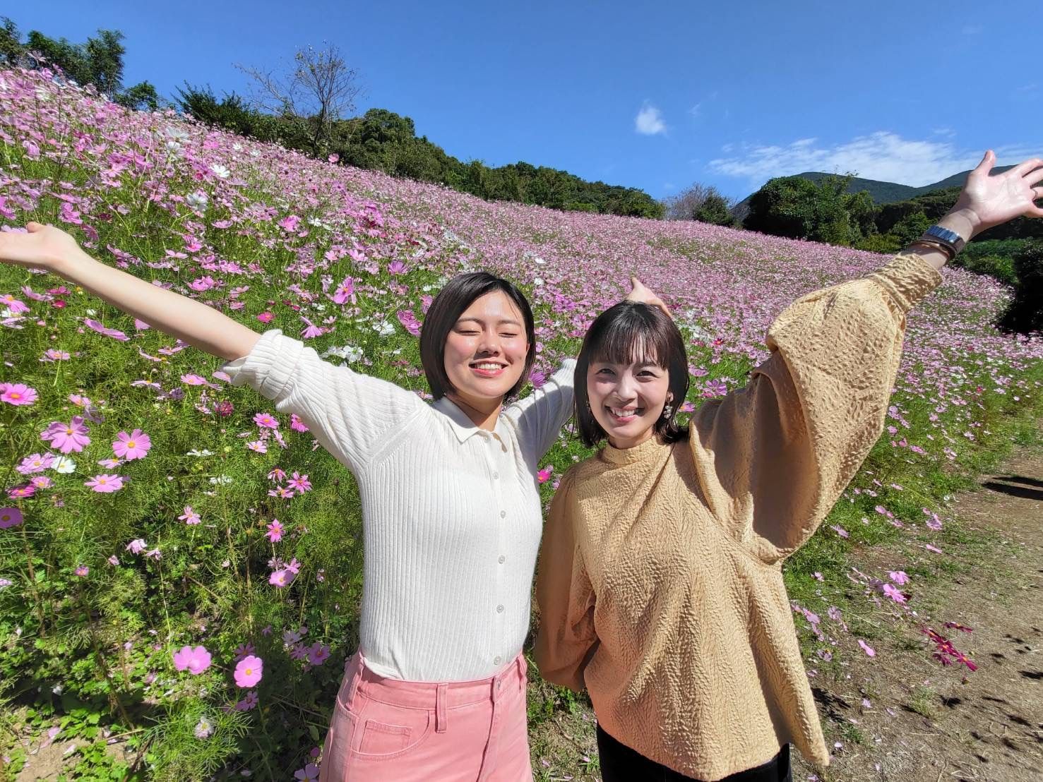 〇〇の秋🍁満開のコスモス＆秋の新作栗のパフェ🌰 | トコハピ