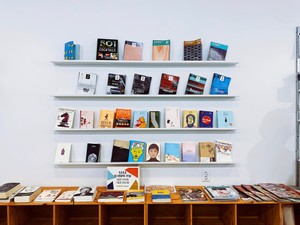 本屋から始まる私の料理。定番調理スタイルは「片手にハイボール」