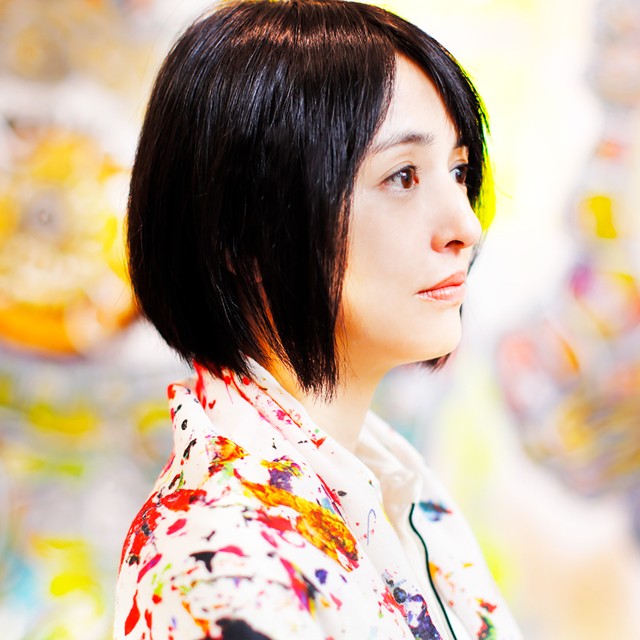 小松美羽、北海道にて。<br>─祈りのアーティストはどこへ向かう？─