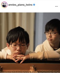 兄ーズ(Annies)のインスタグラム＠annies_piano_twinsより