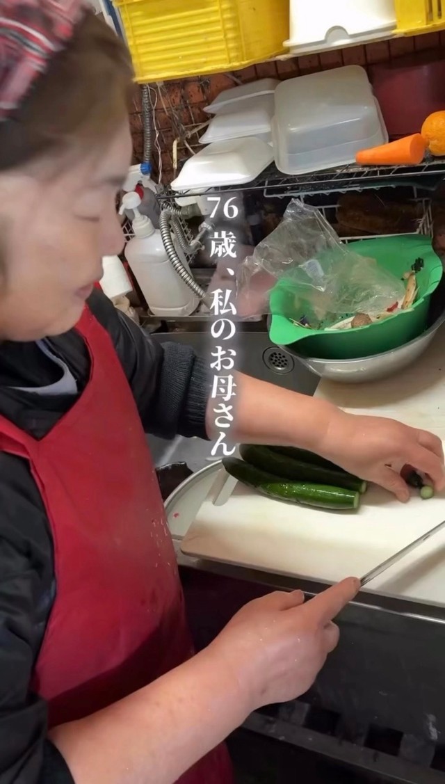 現在76歳の母／「かあちゃんと大将」（@kachan_taisyo）提供
