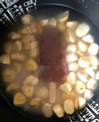 あずきバーで小豆ご飯を炊ける？（大野左紀子さん提供）