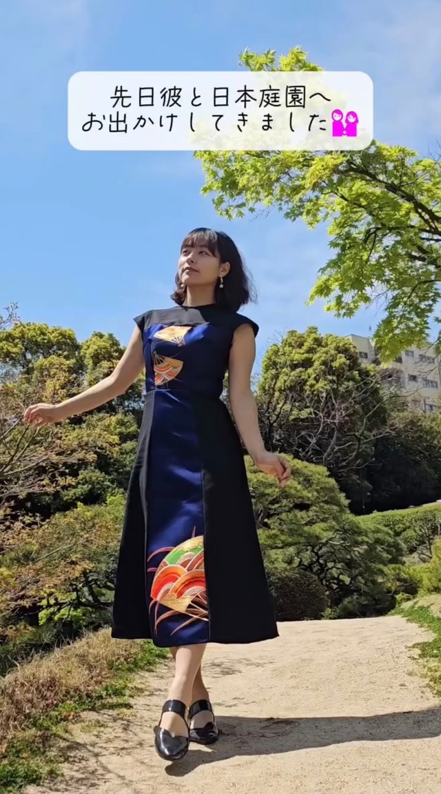 扇模様の帯で作ったワンピース／かのんさん（@kanomade）提供