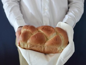 家を焼き立てパンの香りで満たしたら、彼のことがもっと好きになった