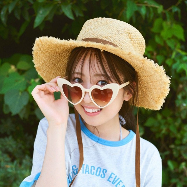 渡部愛加里の1st写真集（宝島社）より＝撮影／熊木優