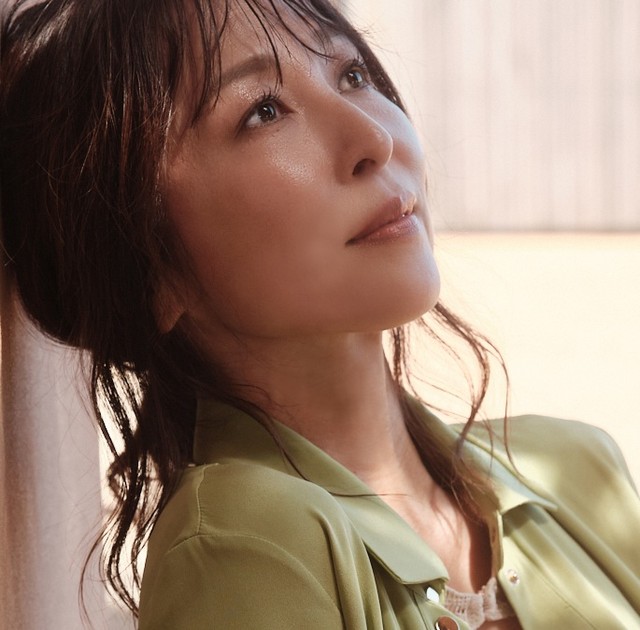 かとうれいこ写真集『AROUND』先行カット（C)三宮幹史／講談社