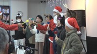 岡山自主夜間中学校でクリスマス会