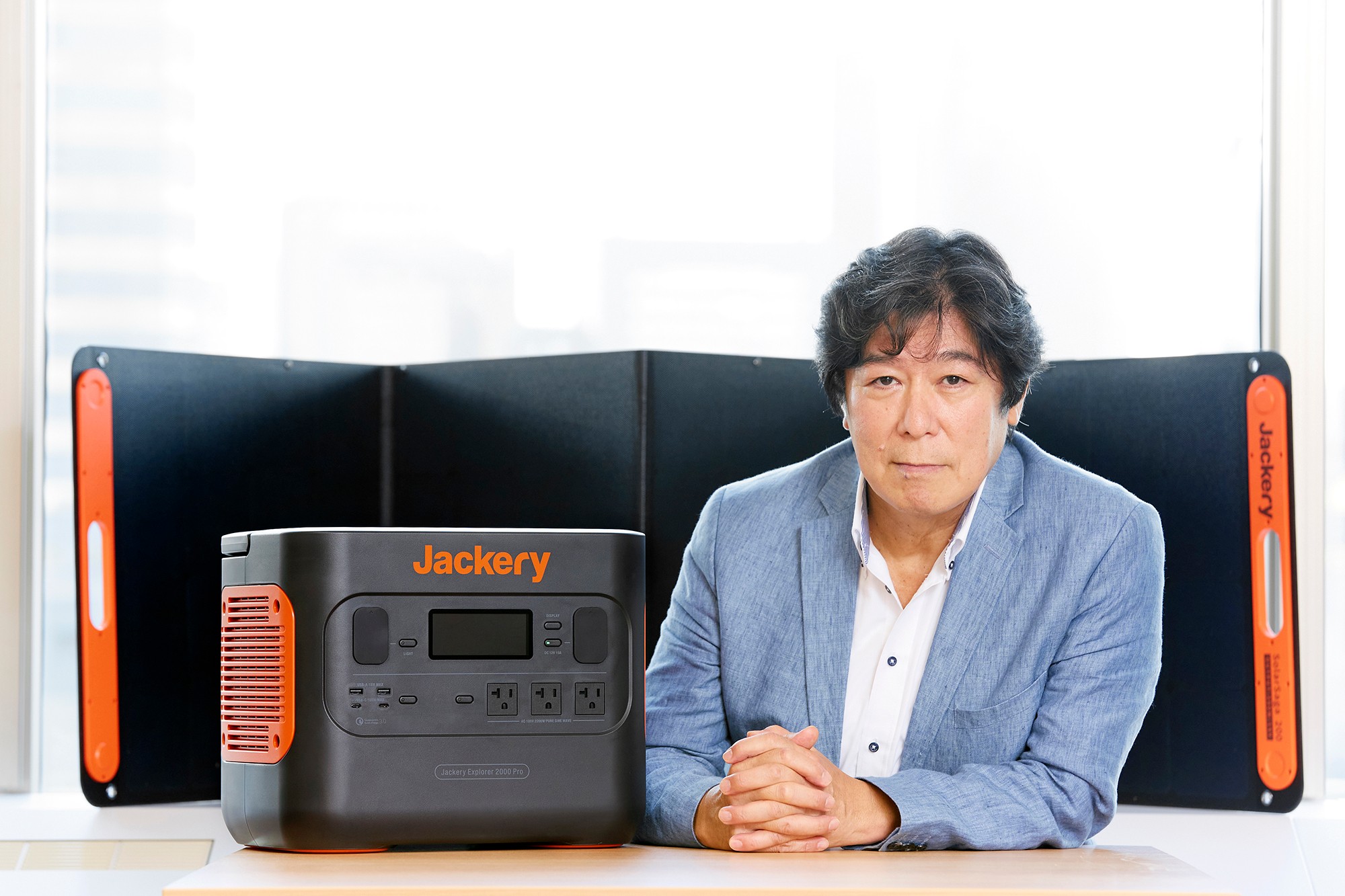 日常生活と避難生活のどちらにも有効、ポータブル電源＆ソーラーパネル