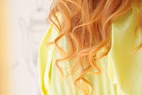 子どもに髪を染めたいと言われたら？「休みの時だけ」「ダンスの発表会のため」「個性を尊重したい」と親から勧めることもあるとか。写真はイメージです（琢也 栂/stock.adobe.com）