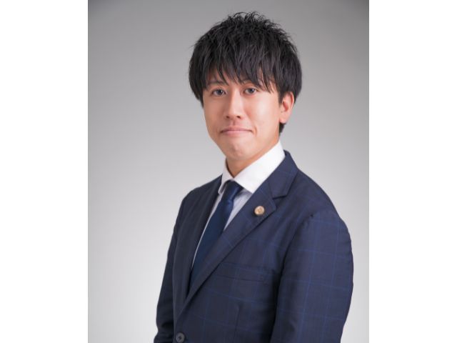 191122 弁護士法人杉本法律事務所　杉本先生　会議中　
