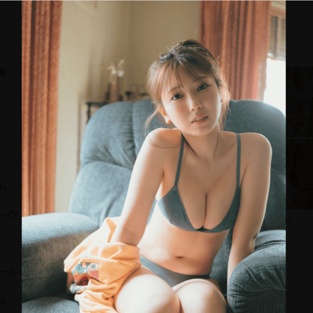 「FLASH」（26年5月26日発売号）に登場した沢口愛華のオフショット　本人のX（@sawa_aika827）より