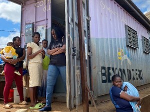 ケニアの女性たちに良質な医療と保健サービスを、「人への投資」に日本の援助も一役