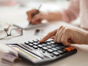 特別寄与料の相続税はどう計算する？ 条件と手続き、注意点を確認