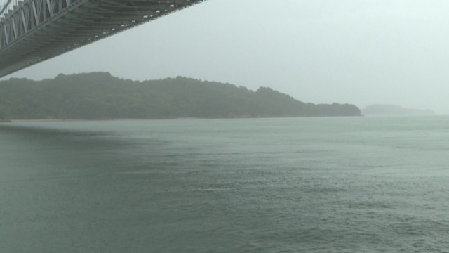 香川県坂出市の櫃石島