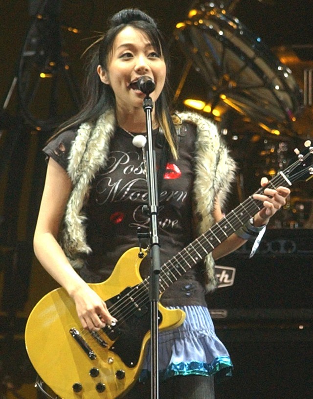 矢井田瞳＝2004年
