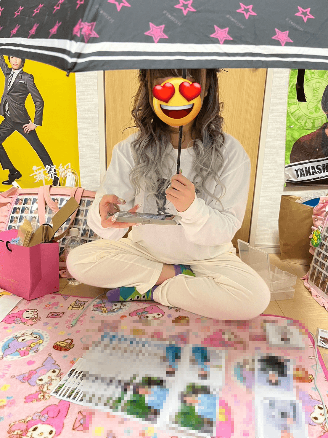 身近なものでキレイにグッズを撮影できる推し活テク(まほちゃまさん提供)